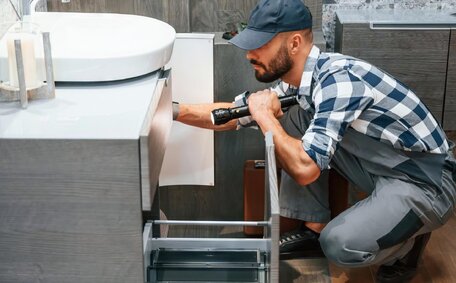 Plumbing Emergencies Hurt Home’